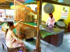 マレーシア伝統楽器演奏