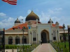 ムーア式建築で注目されるカピタン・クリン・モスク
