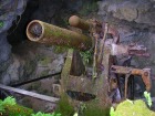 ペリリュー島の洞窟に残る戦車
