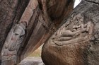幻の巨岩彫刻「プーンコムヌー」