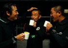 ダイビングの合間に温かいスープでホッと一息