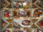 システィーナ礼拝堂内のミケランジェロのフラスコ画