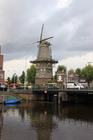 これぞオランダという風車の風景