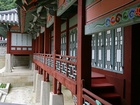 韓国ドラマで使用した王宮などが再現されている