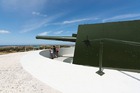 ロットネスト島で有名なオリバーヒルの大砲。