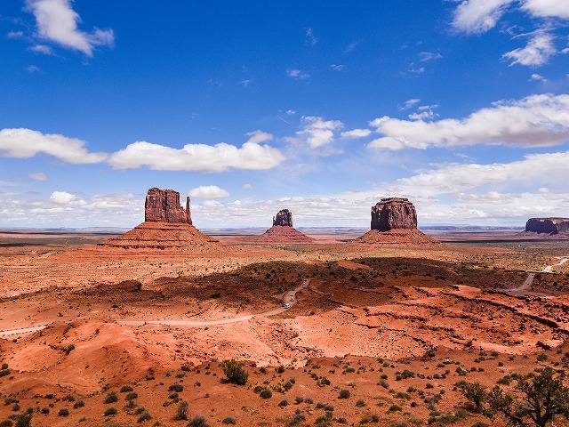 モニュメントバレーを訪問
