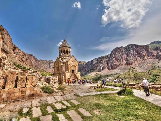 アルメニアの至宝・ノラヴァンク修道院
