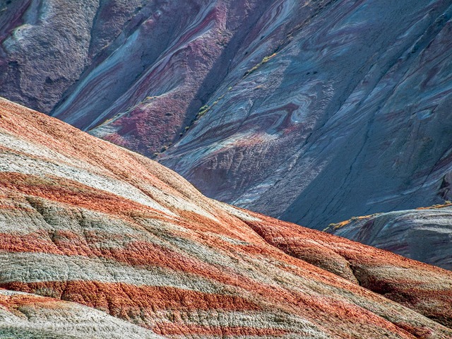 カラフルな色合いのキャンディーケーン山脈