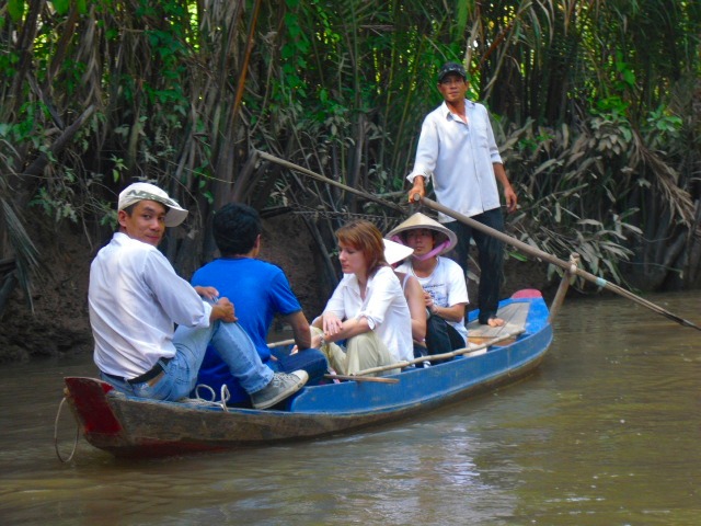 手漕ぎボートって楽しい!