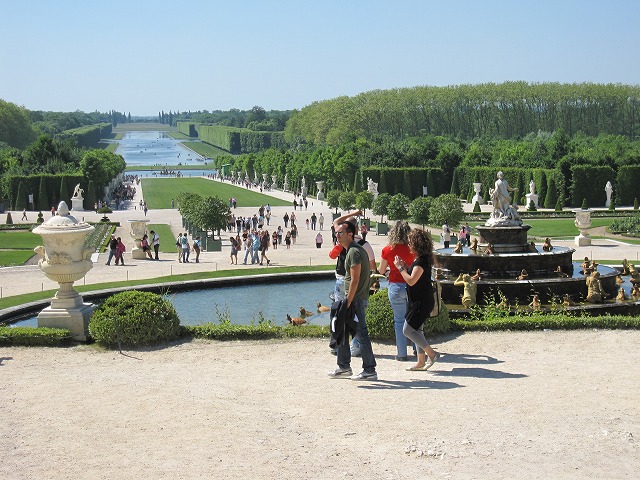 アンドレ・ル・ノートル設計のヴェルサイユの庭園