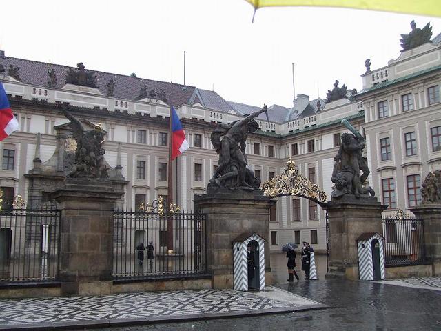 プラハ城正門