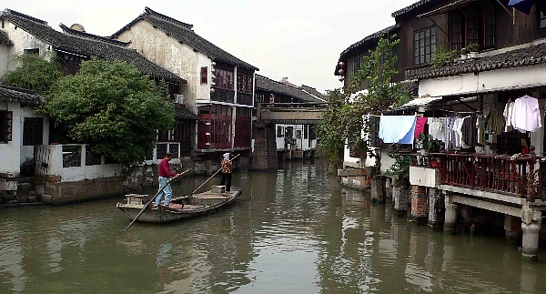 上海から最も近い水郷古鎮・朱家角