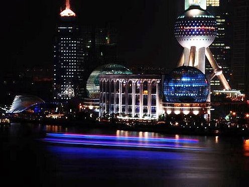 異国情緒漂う上海の建物を鑑賞