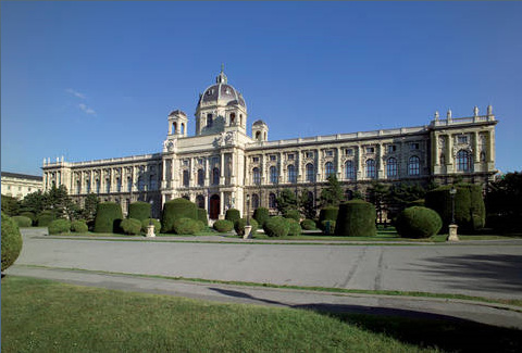 ウィーン旧市街を見渡せる自然史博物館