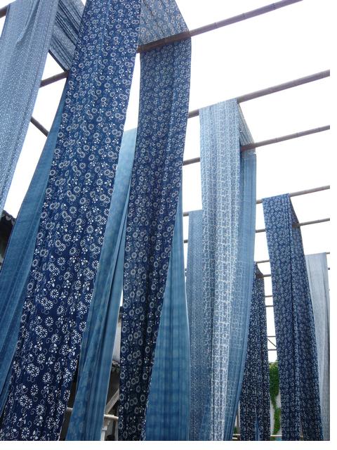 烏鎮のお土産としても有名な藍染め布
