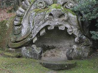 ローマ 天空のチヴィタ 怪物公園 丘の町オルヴィエートめぐり1日ツアー 日本語ガイド の予約ならホットホリデー