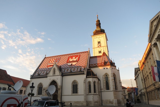 ザグレブ旧市街に位置する聖マルコ教会
