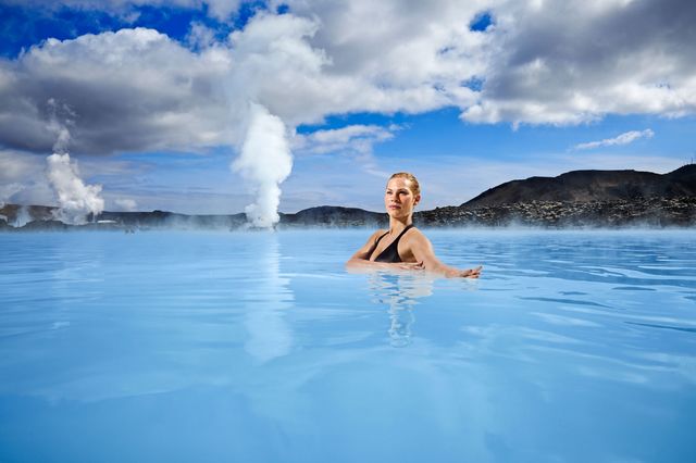 アイスランドに来たら外せない、天然温泉ブルーラグーン