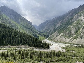 ビシュケク2泊3日！市内観光＆アラアルチャ国立公園＆チュンクルチャク渓谷訪問【ビシュケク空港発着/ 宿泊＋空港送迎＋観光/ 日本語ガイドもしくは英語ガイド】