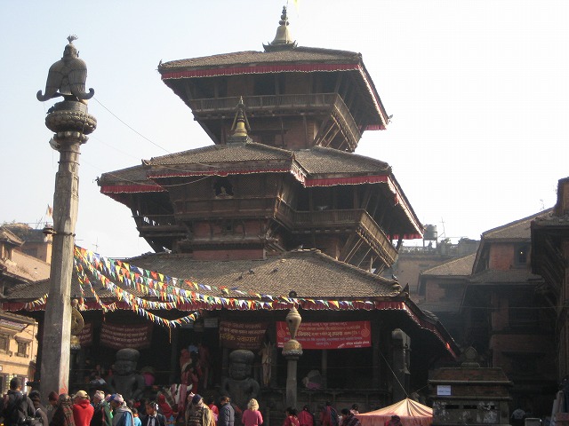 古都バクタプル半日観光！ダルバール広場を訪問【プライベート/ 日本語ガイド】