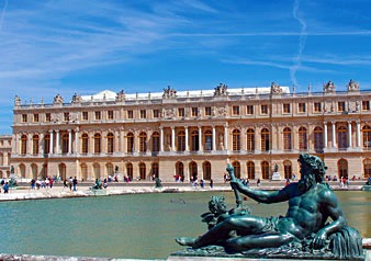 世界遺産ヴェルサイユ宮殿、エッフェル塔を訪れるロンドン発・パリ日帰りツアー【2020年3月31日までの催行】