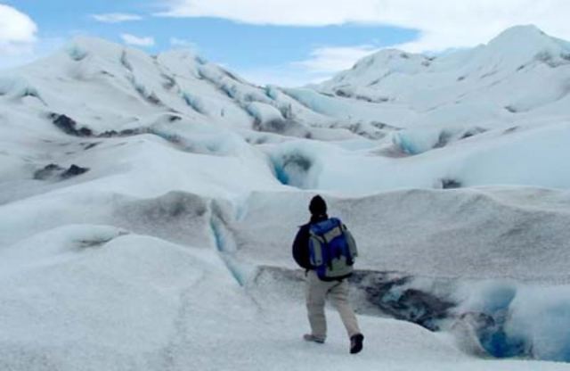 ペリトモレノ氷河トレッキングツアー「ビッグアイス」